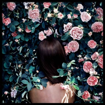 Flower Girl Poster in the group Prints / Photographs at Desenio AB (3269)