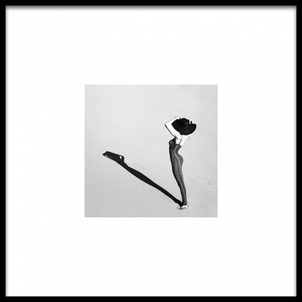 Lady Shadow Poster  in the group Prints / Black & white at Desenio AB (8912)